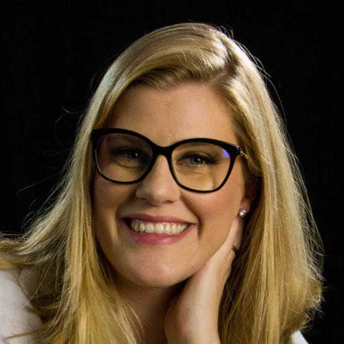 Adriana Klein | Médica-Veterinária